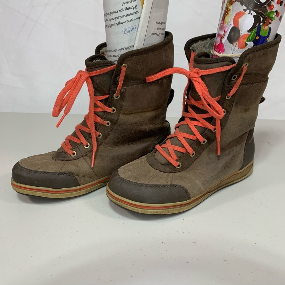Columbia Bangor w/ Omni Heat Cold Weather Boots Womens Size US5 Waterproof EUC